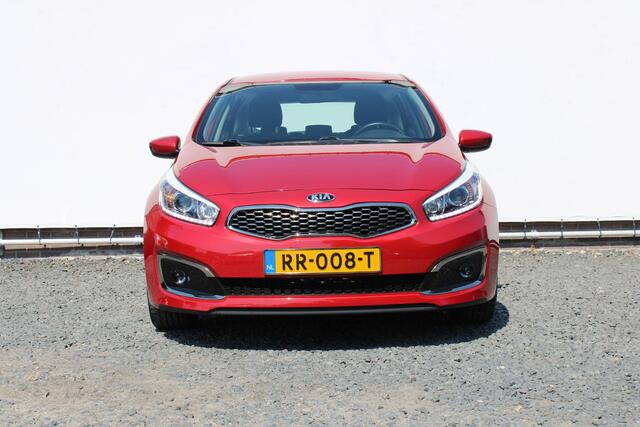 KIA CEE D Ceed 1.0 T-GDi ComfortPlusLine Navigator Trekhaak, 1e Eig. Carplay/Android Auto, Achteruitrijcamera, Airco