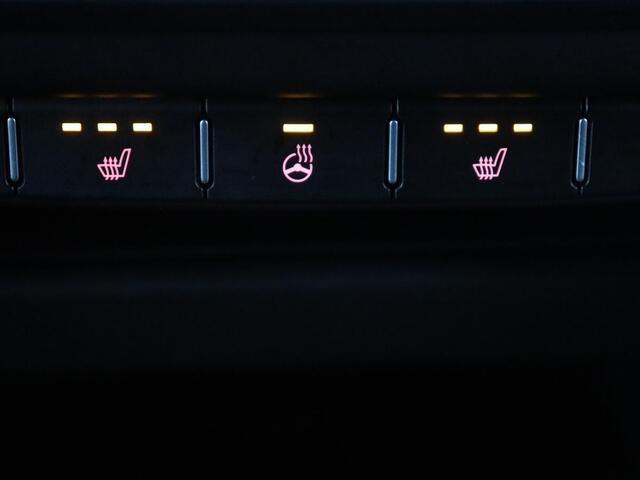 KIA CEE D Ceed Sportswagon 1.5 T-GDi MHEV GT-Line Edition | Apple Carplay | LED | Stoelverwarming | Navigatie | JBL Sound |