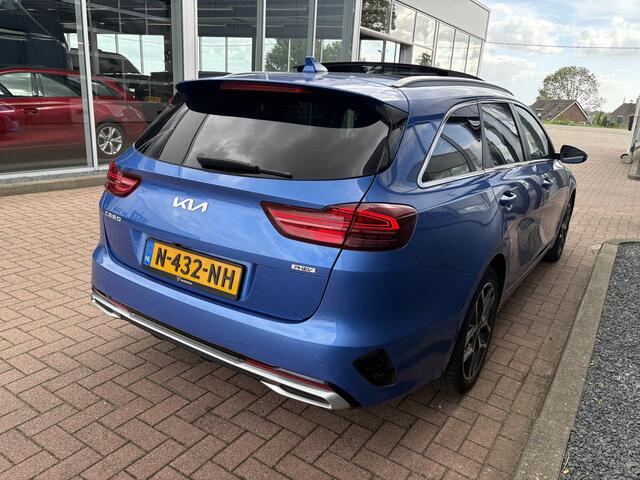 KIA CEE D Ceed Sportswagon 1.6 GDi PHEV ExecutiveLine Automaat SCHUIFDAK/FULL OPTIONS!!