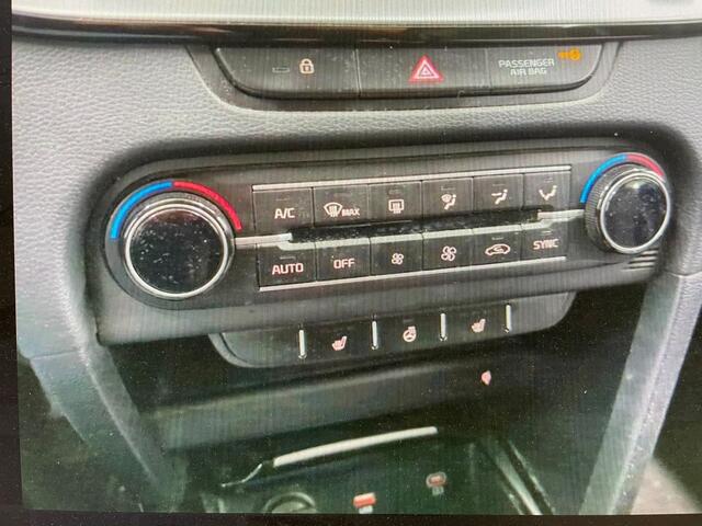 KIA CEE D Ceed Sportswagon 1.0 T-GDi DynPlusL. STOEL&STUUR VERW. / CAMERA / PDC / LED / CARPLAY / ANDROID