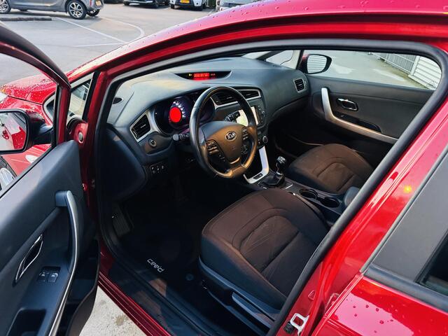 KIA CEE D cee'd 1.6 GDI First Edition NW geleverd & Onderhouden | Trekhaak | Airco | Cruise | Afkomstig van 1e eigenaar !