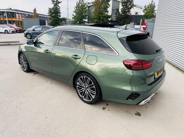 KIA CEE D Ceed Sportswagon 1.5 T-GDi GT-PlusLine Automaat|Panoramadak|Stoelen & Stuurwiel verwarmd|Dodehoekdetectie|PDC|LED|BTW-auto|1e Eigenaar