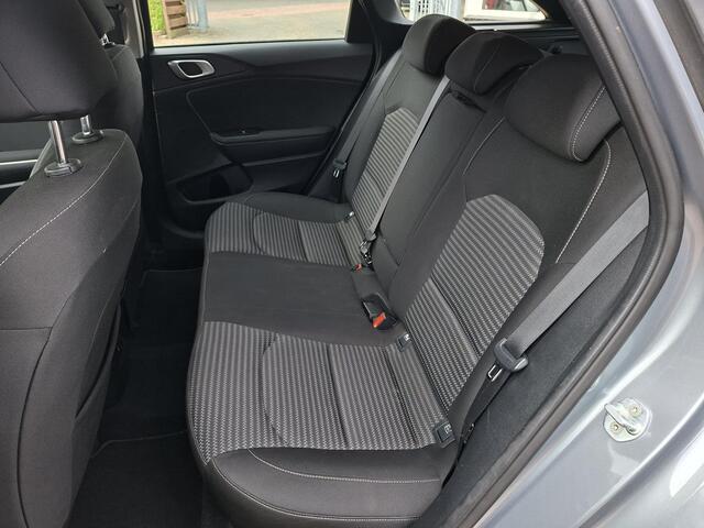 KIA CEE D Ceed Sportswagon 1.0 T-GDi MHEV DynamicLine Camera|cruise|Carplay – foto 9