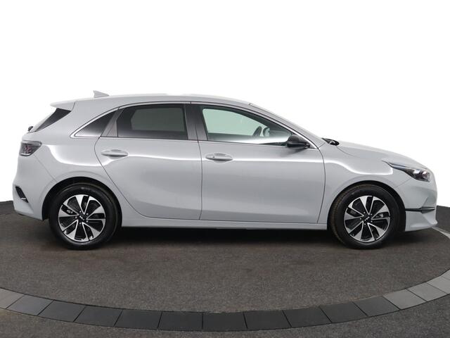 KIA CEE D Ceed 1.0 T-GDi MHEV Design Edition Automaat - Adaptive Cruise - Stoel/Stuurverwarming - DAB- Navigatie - Apple Carplay/Android Auto Fabrieksgarantie 17-04-2032 – foto 9