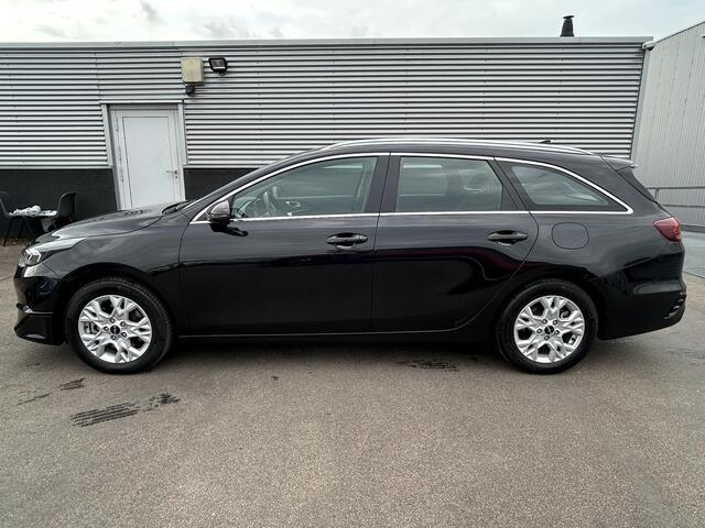 KIA CEE D Ceed Sportswagon 1.5 T-GDi DynamicLine Trekhaak, navigatie Apple CarPlay/Android Auto, parkeersensoren v&a, cruise control, 1e eign. BTW-auto – foto 3