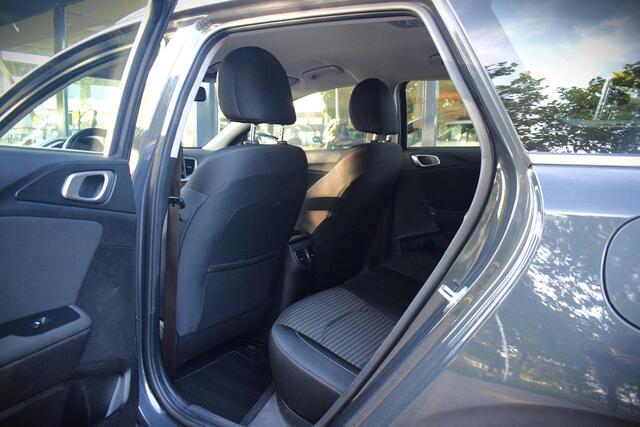 KIA CEE D Ceed Sportswagon 1.5 T-GDi DynamicLine |CAMERA|TREKHAAK|CRUISE|