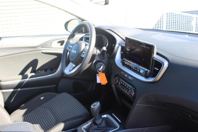 KIA CEE D Ceed Sportswagon 1.5 T-GDi DynamicLine navigatie/ trekhaak – foto 9