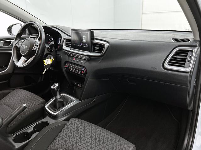 KIA CEE D Ceed Sportswagon 1.4 T-GDi DynamicLine – foto 6