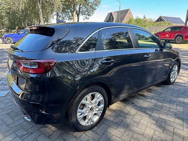 KIA CEE D Ceed 1.0 T-GDi Dynamic+line Ecc,navi,lmv,h.leder,pdc,led – foto 5