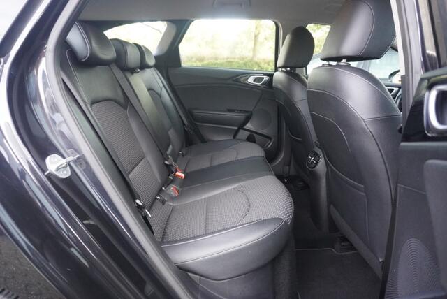 KIA CEE D Ceed Sportswagon 1.6 GDI PHEV Dyn+Line – foto 8