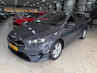 KIA CEE D