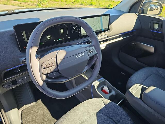 KIA EV2 Demo Edition 42.2 kWh | Schuifdak | 18 inch | Elektr. Stoel