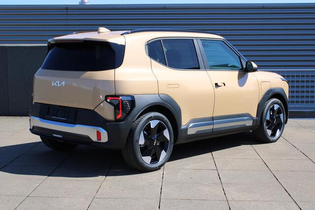 KIA EV2 Plus Advanced 42.2 kWh 5zits Schuif-/kanteldak / Navi / Camera