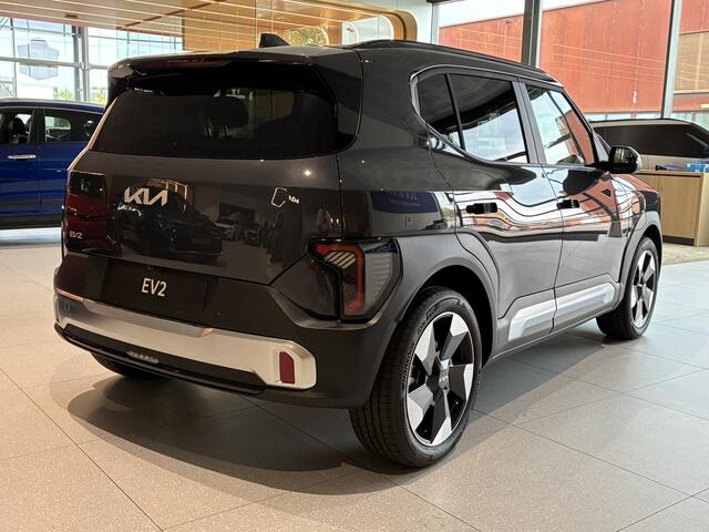 KIA EV2 Plus 42.2 kWh ** Voorraadvoordeel inclusief € 3.000,- inruilpremie** OBV Particuliere aanschaf met inruil
