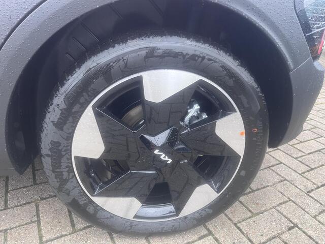 KIA EV2 Plus Advanced 61 kWh NIEUW OP VOORRAAD!! EXTRA INRUIL VOORDEEL!!