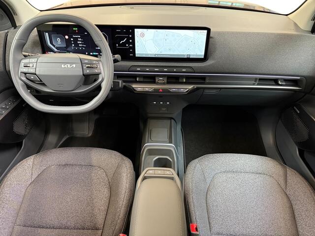 KIA EV2 Plus Advanced 61 kWh I Panoramadak I Adaptive Cruise I Harmon Kardon I Camera I Stoel- en Stuurverwarming I Elek. Voorstoelen I
