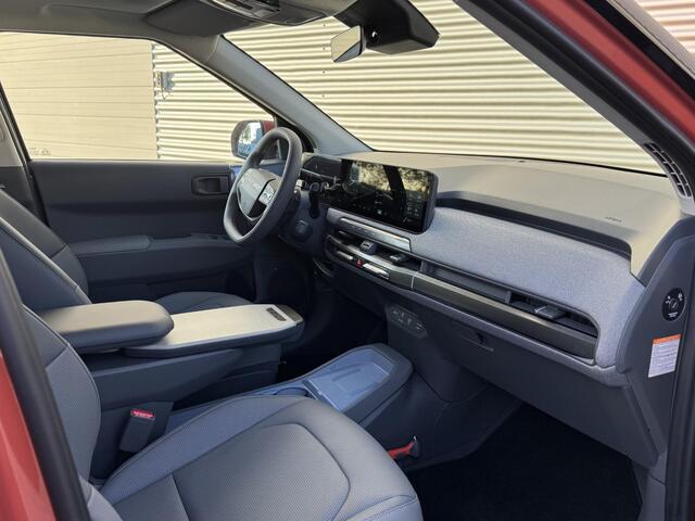 KIA EV3 Plus Advanced 81.4 kWh Demovoertuig Direct Beschikbaar voor Proefrit | Schuif/kantel dak | Stoelverwarming/Stuurwielverwarming | Keyless Entry | Draadloze Apple Carplay |