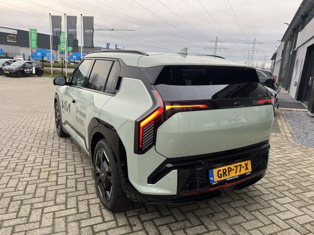 KIA EV3 GT-PlusLine 81.4 kWh DIRECT LEVERBAAR!!