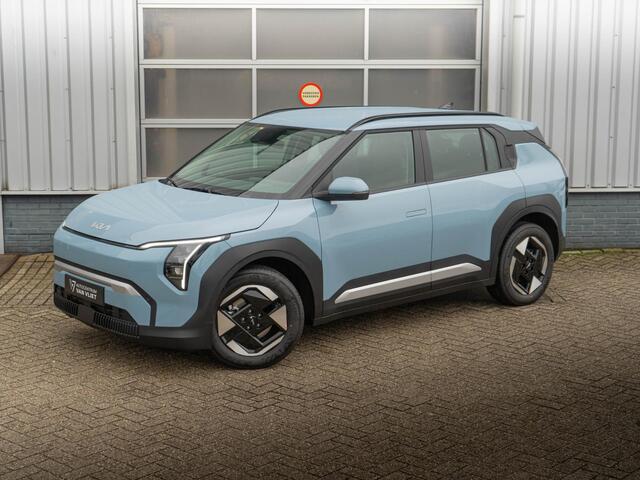 KIA EV3 Air 58.3 kWh | Uit voorraad leverbaar | Navi | 17" | Adapt. Cruise | Clima | PDC | Dakrails