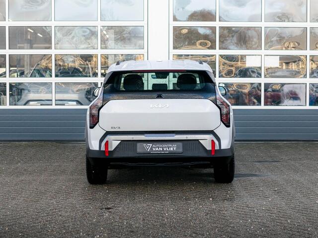 KIA EV3 Air 58.3 kWh | Levering Juni | Navi | 17" | Adapt. Cruise | Clima | PDC | Dakrails | Private Lease ¤ 459,- Actie !