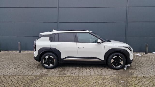 KIA EV3 Plus Single Motor 58.3 kW SR (A) Plus 58.3 kWh Kia EV3 Plus Single Motor 58.3 kW SR (A)