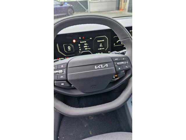 KIA EV3 Plus Single Motor 58.3 kW SR (A) Plus 58.3 kWh Kia EV3 Plus Single Motor 58.3 kW SR (A)