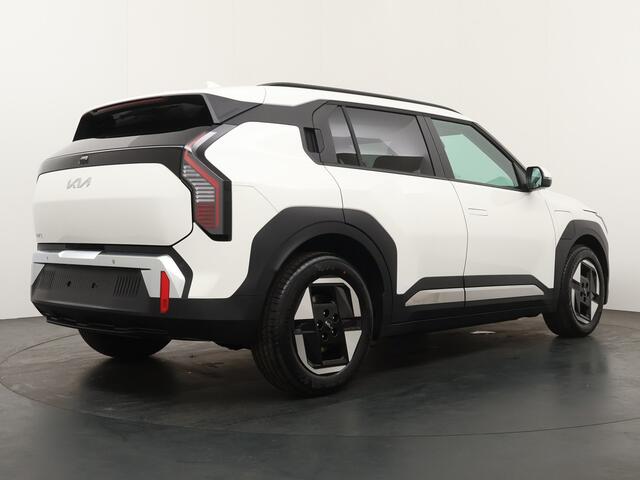 KIA EV3 Plus 58.3 kWh (NIEUW) - Stoelverwarming - Blind Spot - Navigatie - Apple Carplay/Android Auto - 7 jaar Fabrieksgarantie