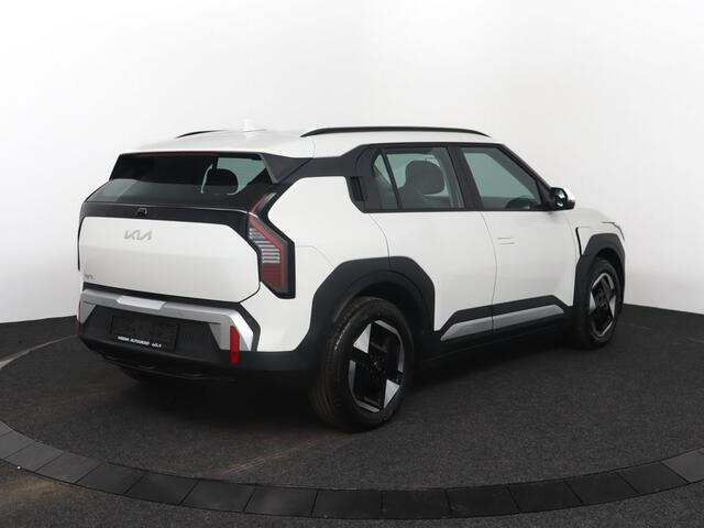 KIA EV3 Air 58.3 kWh - ¤3.000 Inruilpremie - Apple Carplay/Android Auto - Parkeersensor voor en achter Direct Leverbaar!