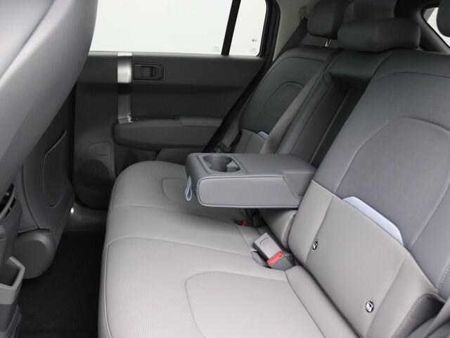 KIA EV3 Plus Advanced 81.4 kWh 204PK full led, adaptive cruise met travel assist, side assist, elek. bedienbare achterklep, stuur-stoelverwarming, Harman Kardon sound, keyless, 19" lichtmetaal
