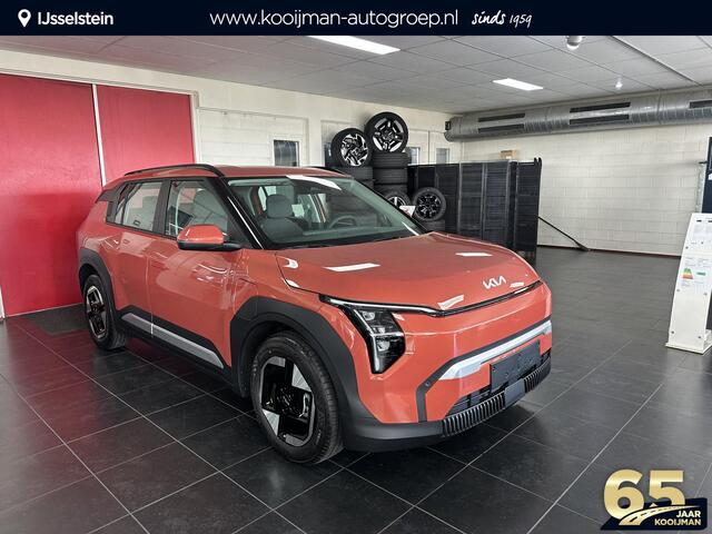 KIA EV3 Air 58.3 kWh Op voorraad | Terra Cotta