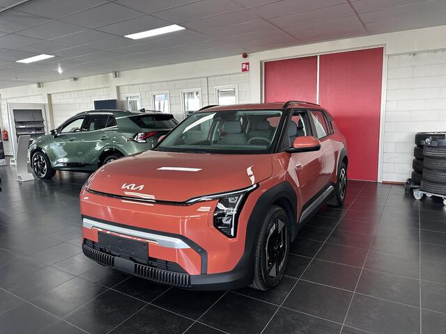 KIA EV3 Air 58.3 kWh Op voorraad | Terra Cotta