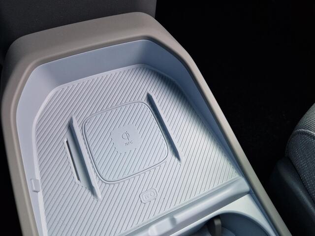 KIA EV3 Plus 81.4 kWh | BSD | Apple Carplay / Android Auto | Camera | Navi | PDC | Cruise | LED |