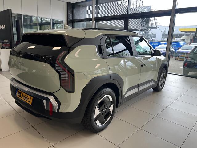 KIA EV3 Plus 81.4 kWh Getoonde prijs is inclusief 3000,= particuliere inruil premie !