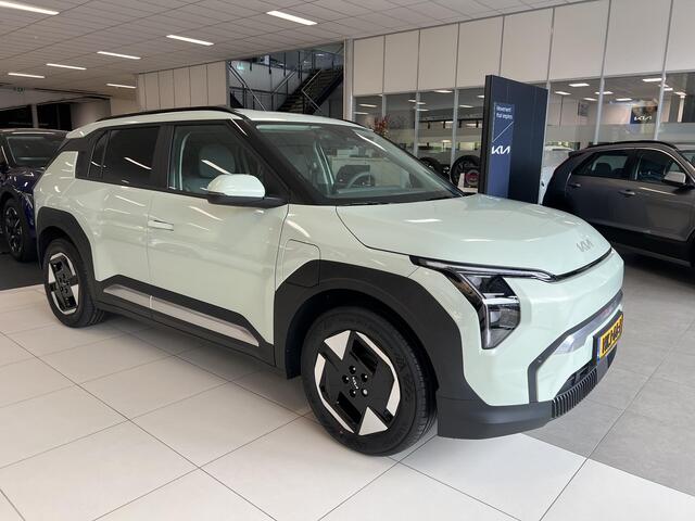 KIA EV3 Plus 81.4 kWh Getoonde prijs is inclusief 3000,= particuliere inruil premie !