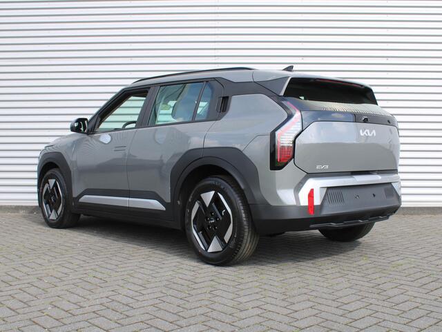 KIA EV3 Air 58.3 kWh | Direct leverbaar | Hoge korting | Nu met gratis 19'' lichtmetalen velgen |