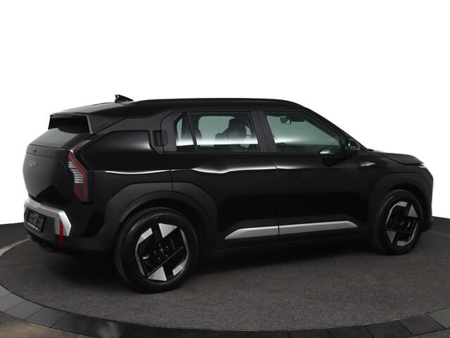 KIA EV3 Air 58.3 kWh ¤3.000 INRUILPREMIE - Apple Carplay/Android Auto - electronic climate control - Parkeersensor voor en achter Direct Leverbaar!