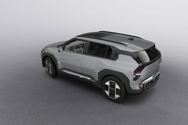 KIA EV3 Plus Advanced 58.3 kWh - Direct uit voorraad leverbaar - Shale Grey