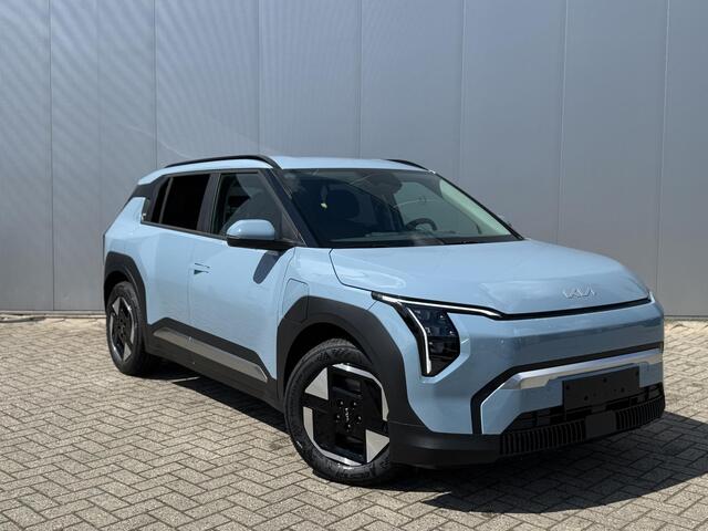 KIA EV3 Plus 58.3 kWh | Dodehoekdetectie | Stoelverwarming | Camera | Keyless | Navigatie