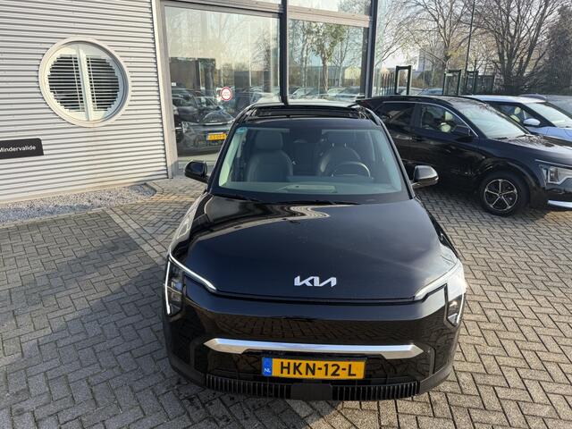 KIA EV3 Plus Advance 81.4 kWh * LONG RANGE * LEDER + PANO DAK