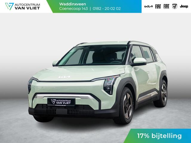 KIA EV3 Air 58.3 kWh | Uit voorraad leverbaar | 17% Bijtelling | Navi | 17" | Adapt. Cruise | Clima | PDC | Dakrails |
