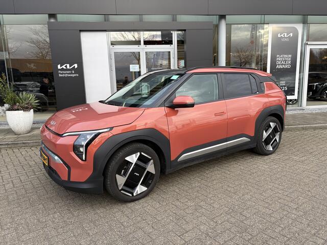 KIA EV3 Plus Advanced 81.4 kWh // Info Roel 0492-588951 19inch // PanoDak // Leder info Roel 0492-588951