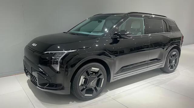 KIA EV3 GT-Line 81.4 kWh Uit voorraad leverbaar, ACTIE! Exclusief bij Kooijman Tiel 0344-611400