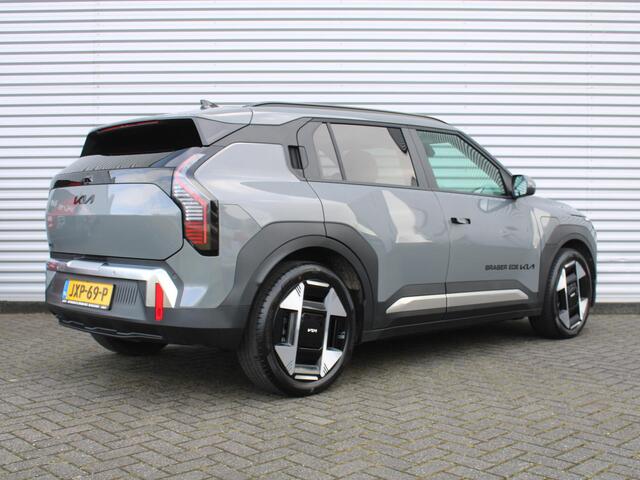 KIA EV3 Plus Advanced 81.4 kWh | Stuur/stoelverwarming | Schuifdak | Camera | Elek. stoelverstelling | 19" LM | Dodehoek detectie | Clima | LED |