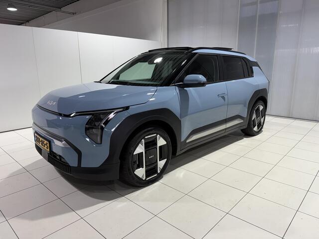KIA EV3 Plus Advanced 81.4 kWh Stoel en Stuur verwarming, Schuif kantel dak, Apple Carplay/Android Auto, Navigatie, Camera.