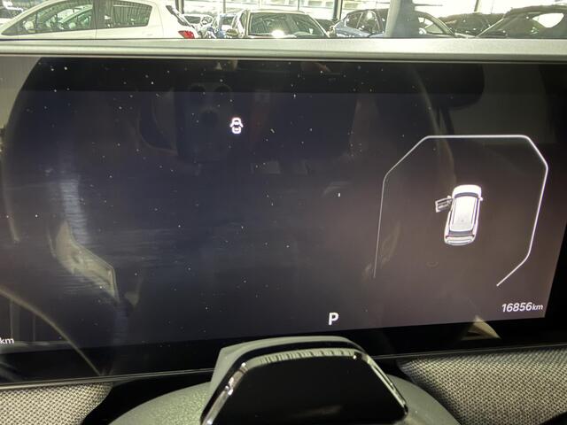 KIA EV3 Plus Advanced 81.4 kWh Stoel en Stuur verwarming, Schuif kantel dak, Apple Carplay/Android Auto, Navigatie, Camera.