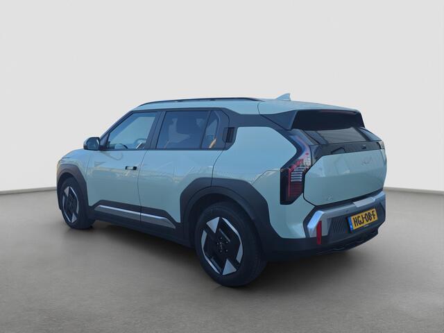 KIA EV3 Plus 81.4 kWh | Dodehoek | Navigatie | Stoel/stuur-verwarming | Carplay / Android Auto | Privacy glass