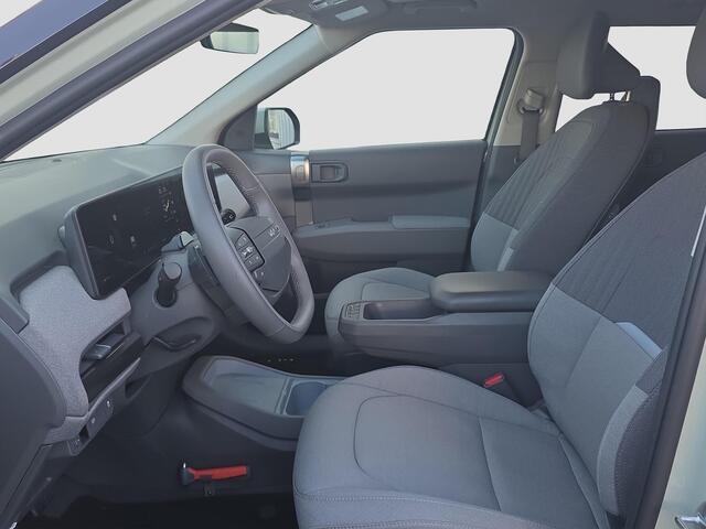 KIA EV3 Plus 81.4 kWh | Dodehoek | Navigatie | Stoel/stuur-verwarming | Carplay / Android Auto | Privacy glass