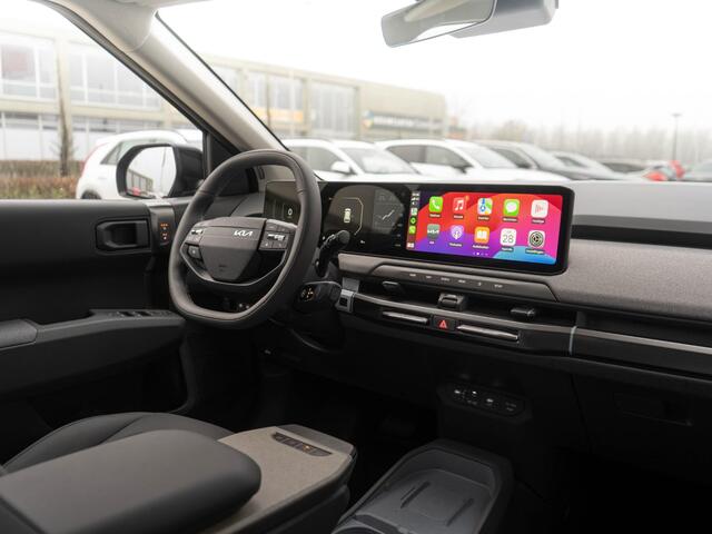 KIA EV3 Plus Advanced 81.4 kWh | Uit voorraad leverbaar | 17% Bijtelling | Schuif/kanteldak | Harman Kardon | Dode hoek assistentie