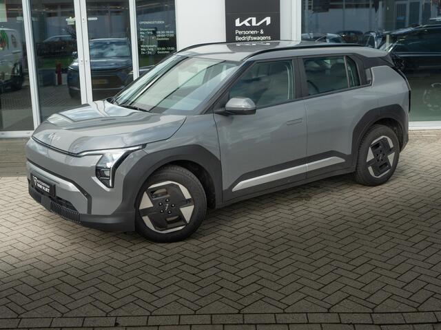 KIA EV3 Air 58.3 kWh | Trekhaak | IN NIEUWSTAAT | Navigatie |