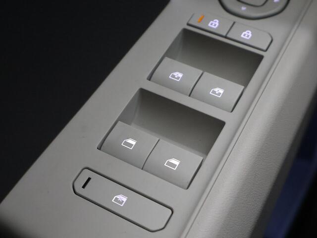 KIA EV3 GT-Line 81.4 kWh | Panoramaschuifdak | Harman Kardon | LED-koplampen | Verwarmbare achterbank | Ambient lighting |